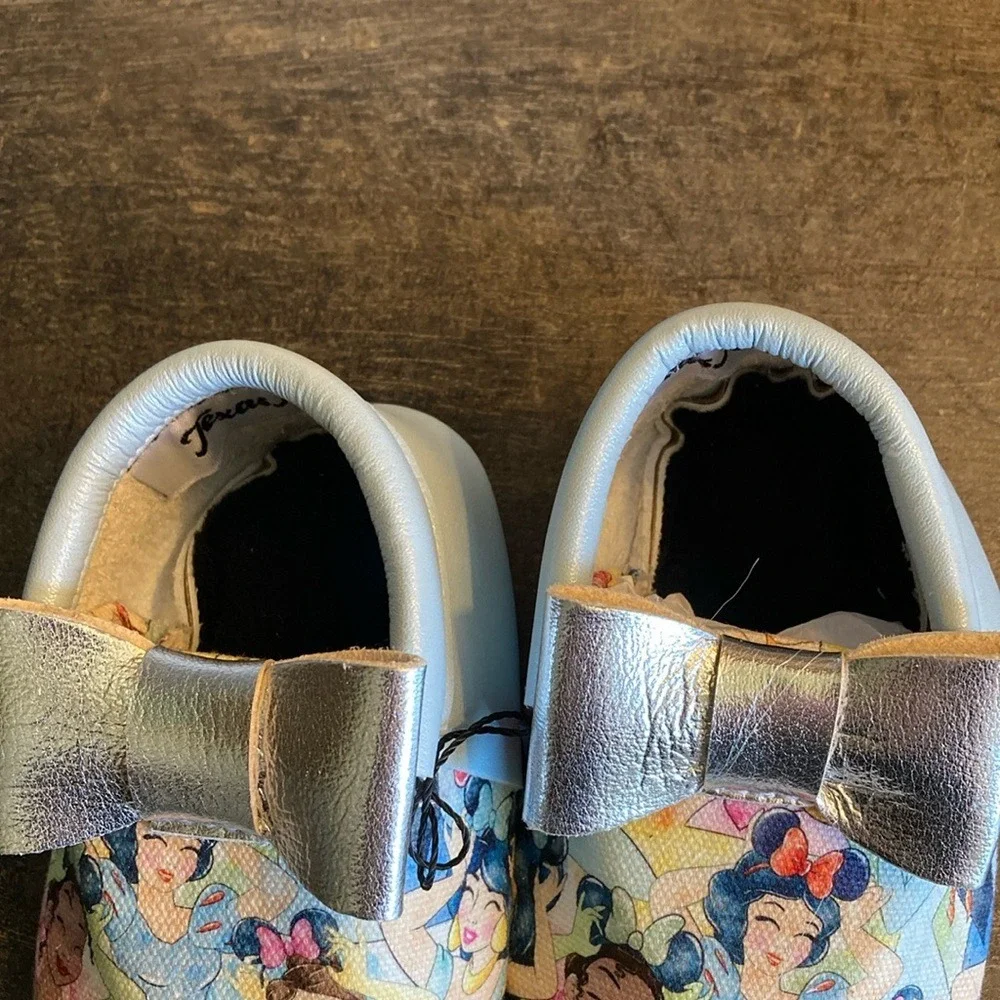 Texas Moccs Girls Princess Slip on Moccasins Blue Silver Bows‎ Size 5 New